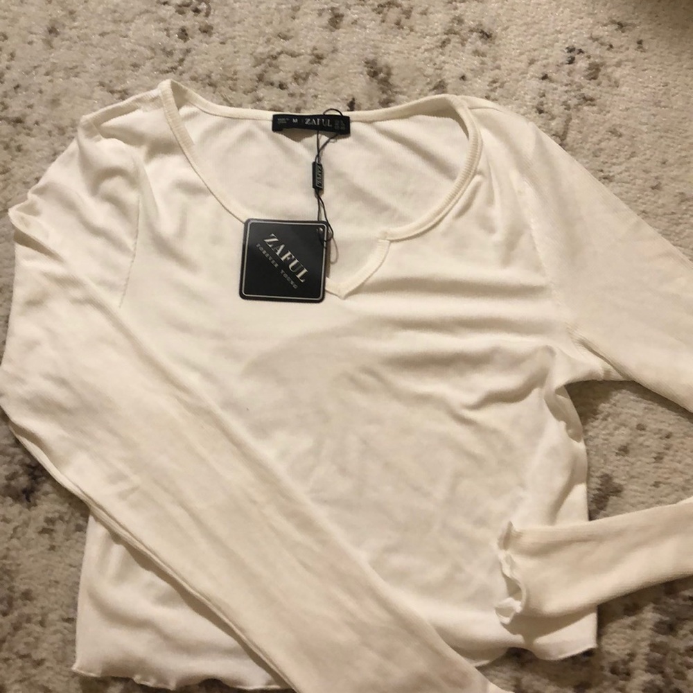 White cropped ribbed long sleeve. Size medium